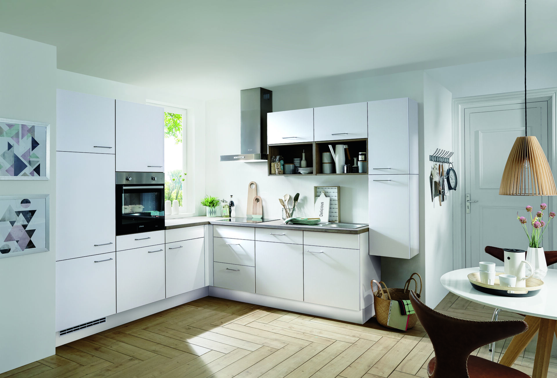 14367_16_Touch332_R1_B702191