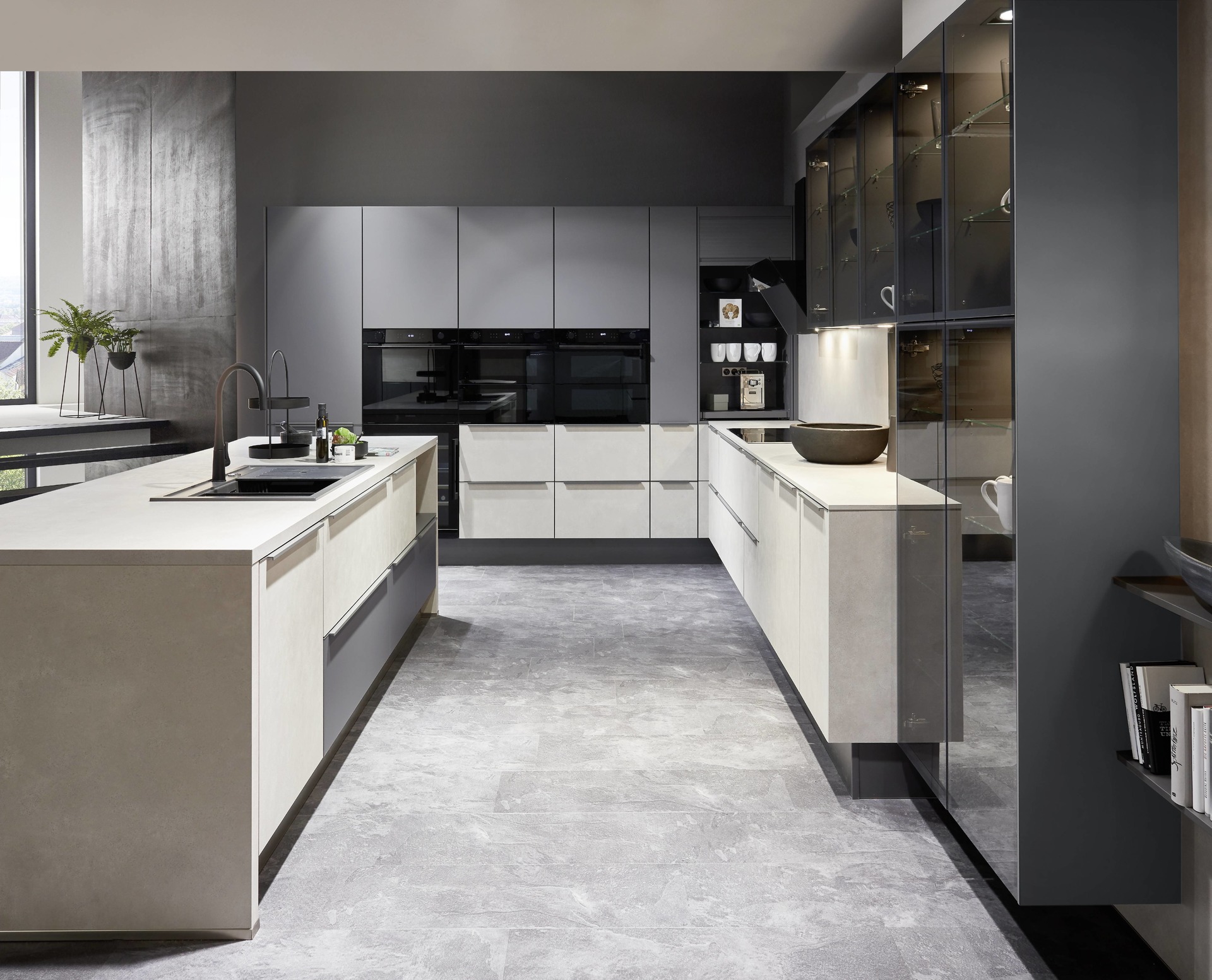 01_07_31207_22_Riva_842_M