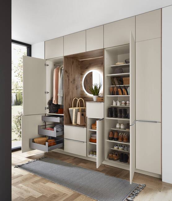 T30699_21_Riva_842_D